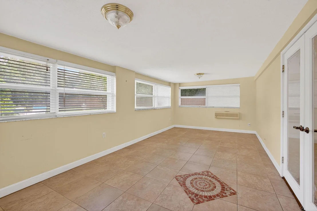 Photo of 5071 SE Great Pocket Trail