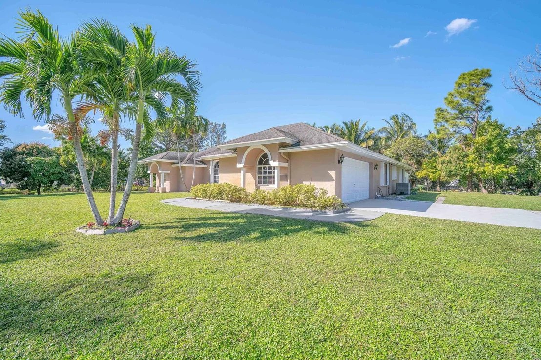 Photo of 14645 86th Road