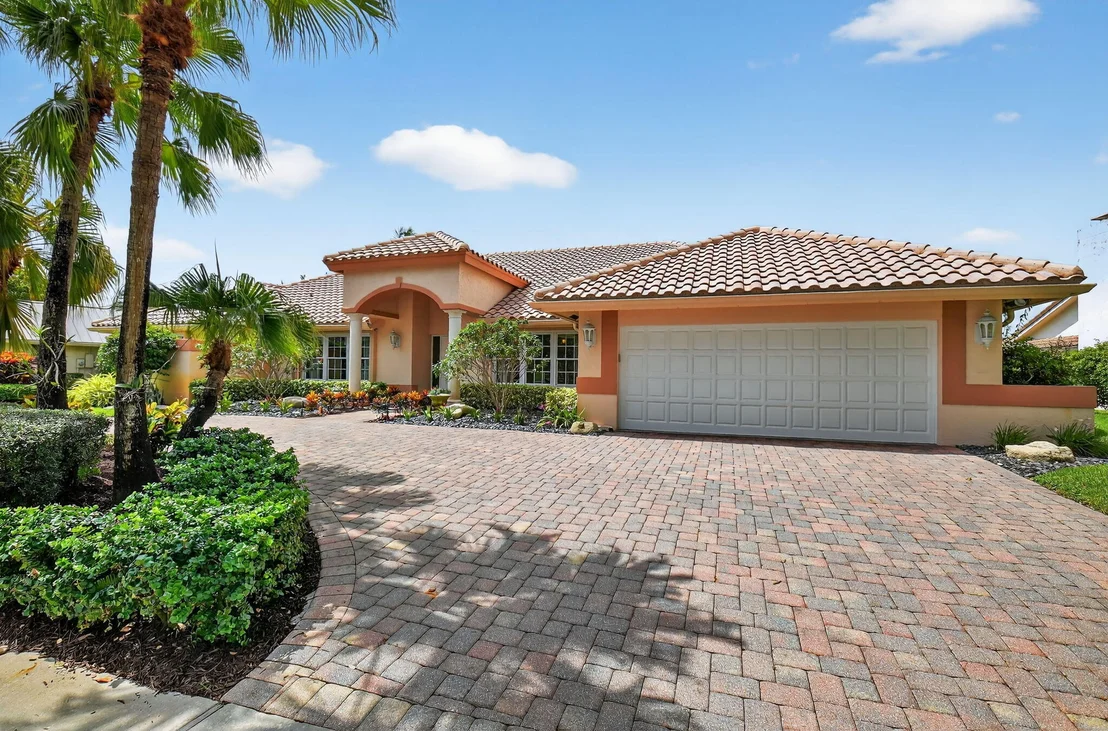 Photo of 3170 Equestrian Drive