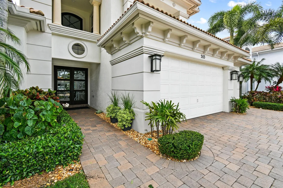 Photo of 303 Charroux Drive