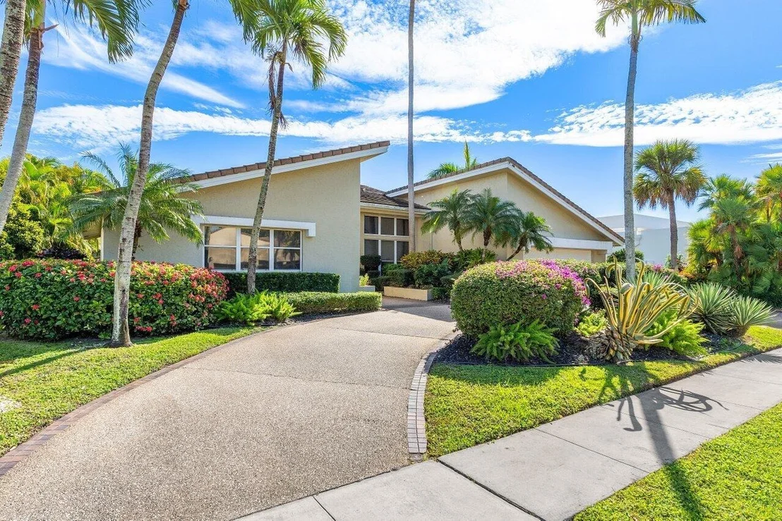 Photo of 4770 Tree Fern Drive