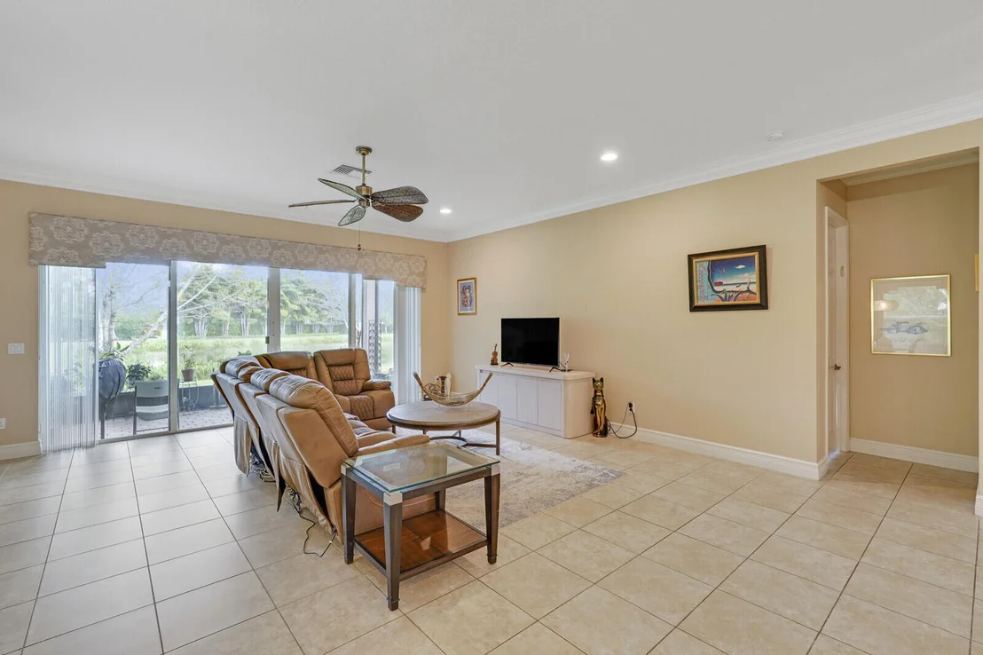 Photo of 12288 Cascade Valley Lane