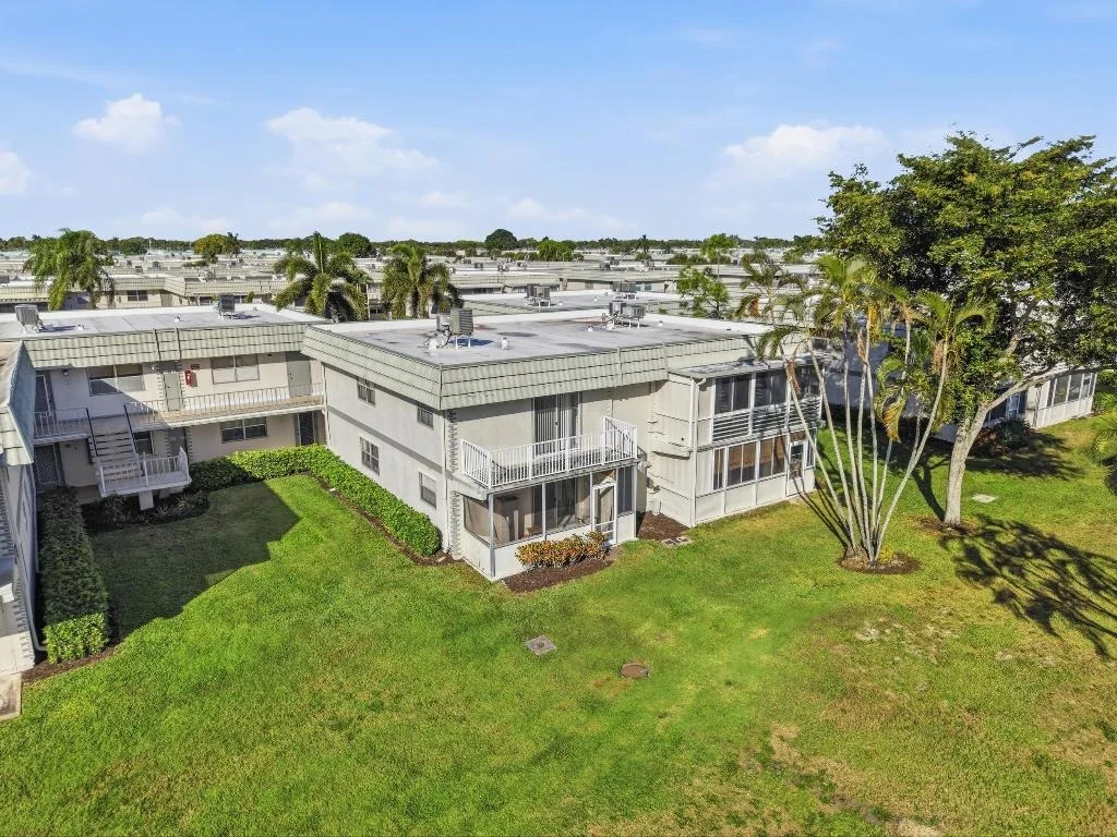 Photo of 710 Monaco O