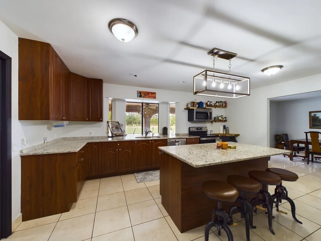 Photo of 2267 NE 54th Trail