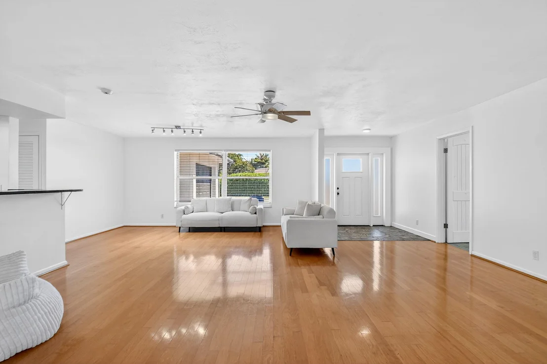 Photo of 3651 Palm Drive