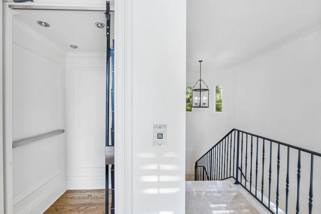 Photo of 224 Barton Avenue
