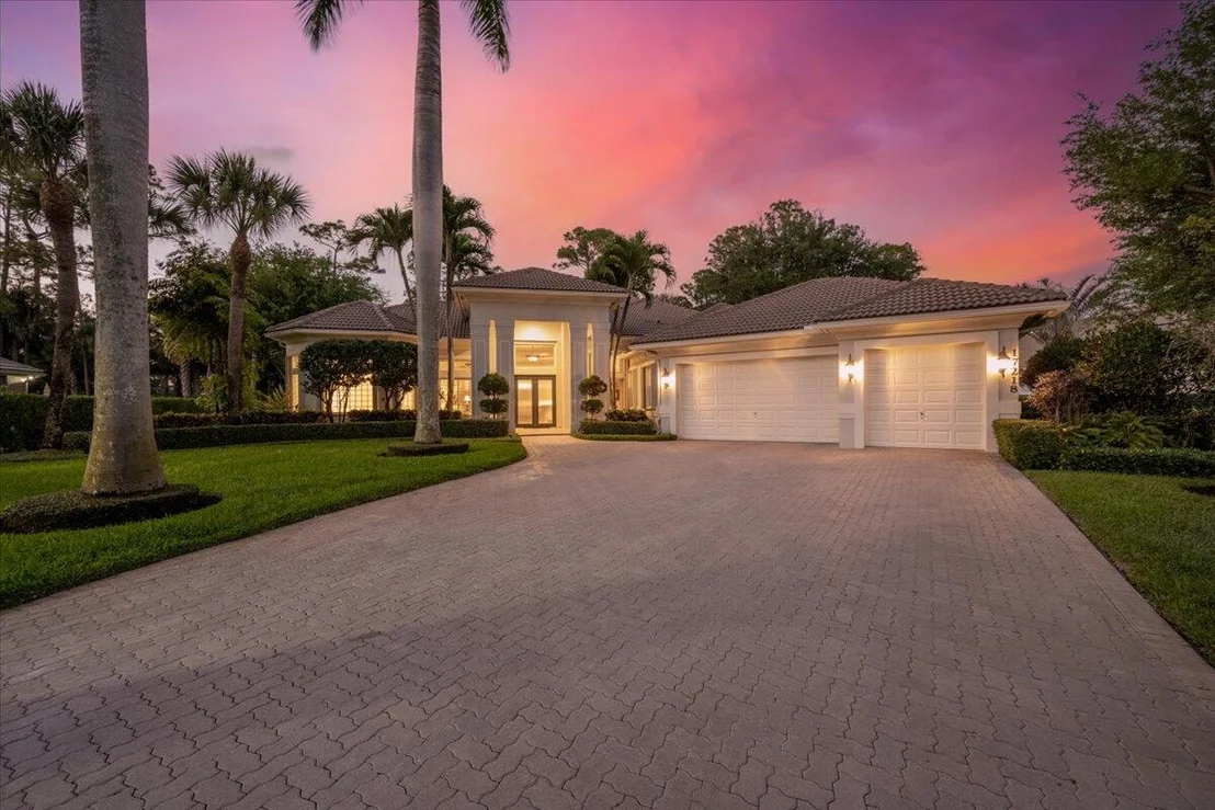Photo of 17218 Gulf Pine Circle