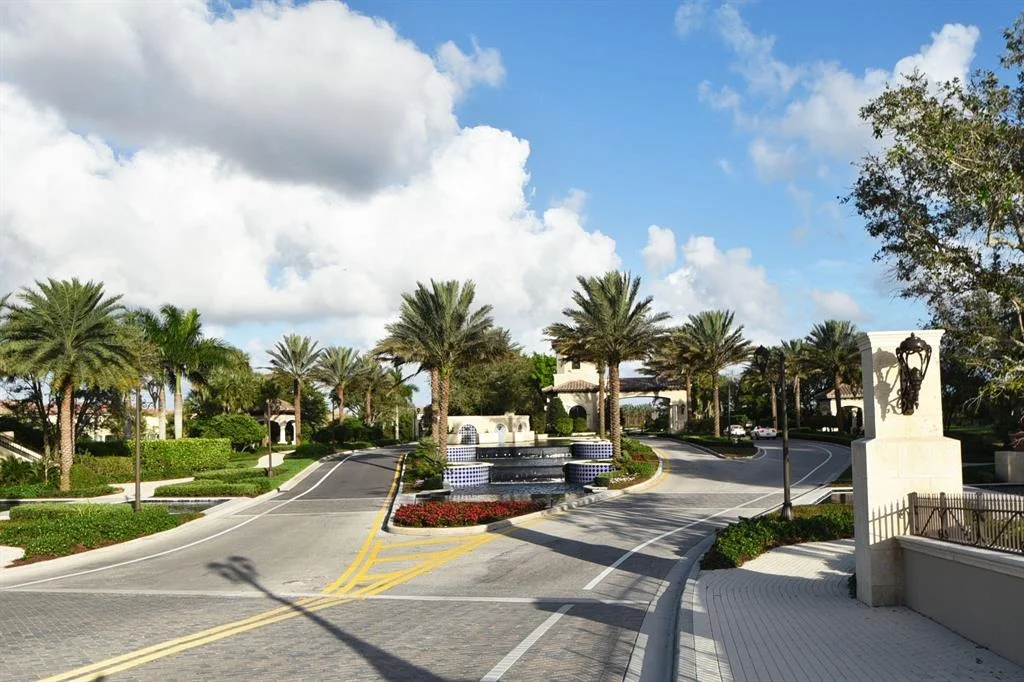 Photo of 16670 Gateway Bridge Drive