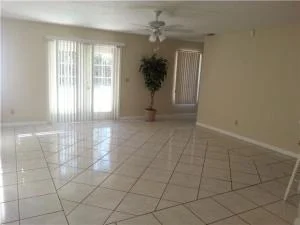 Photo of 15211 110th Avenue N
