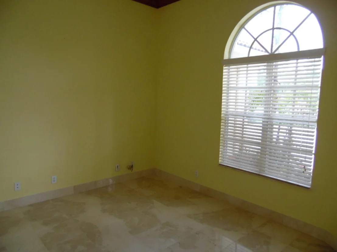 Photo of 6725 Apache Boulevard