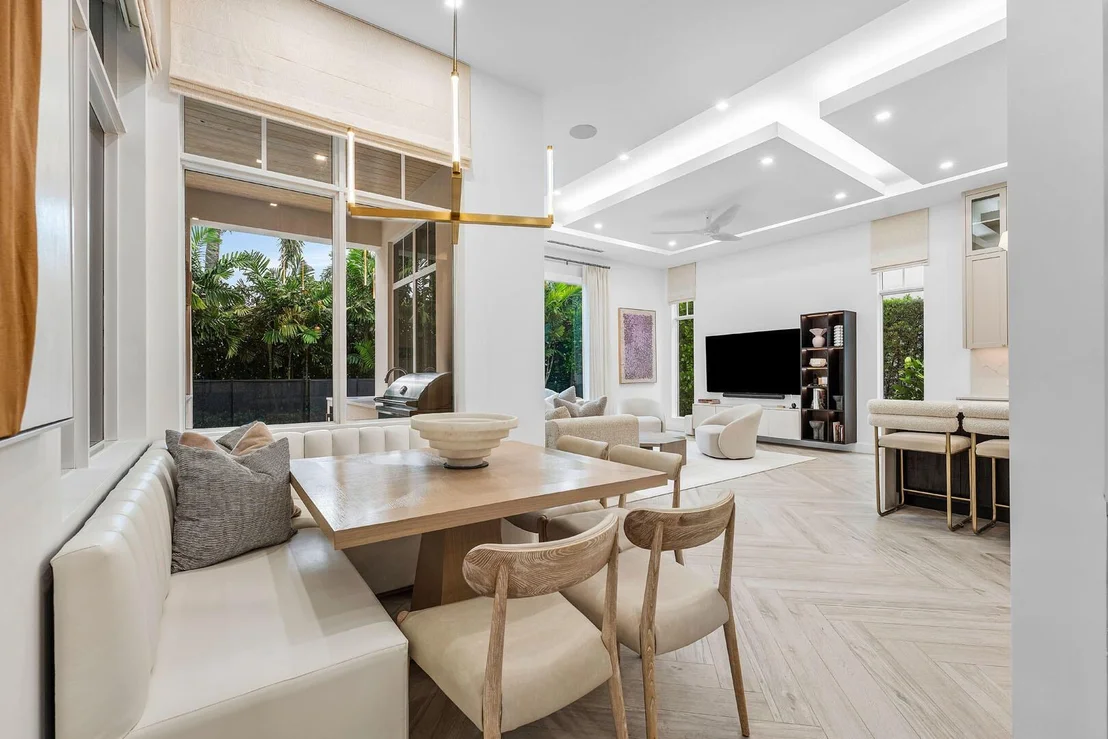 Photo of 290 Sabal Palm Terrace