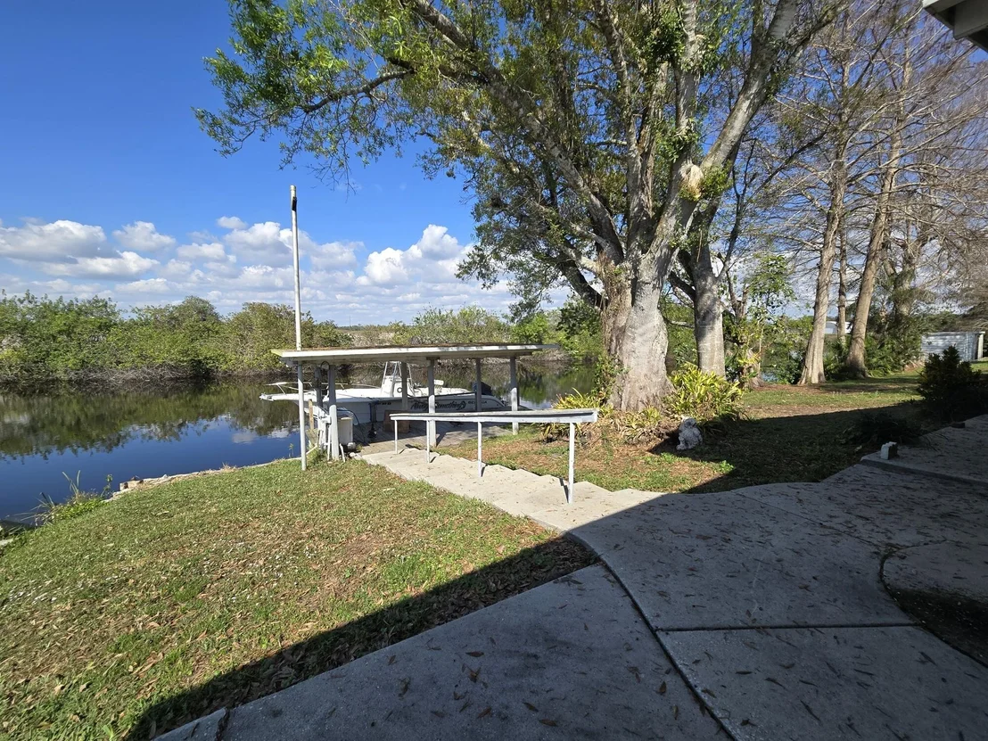 Photo of 2911 SE 18th Court
