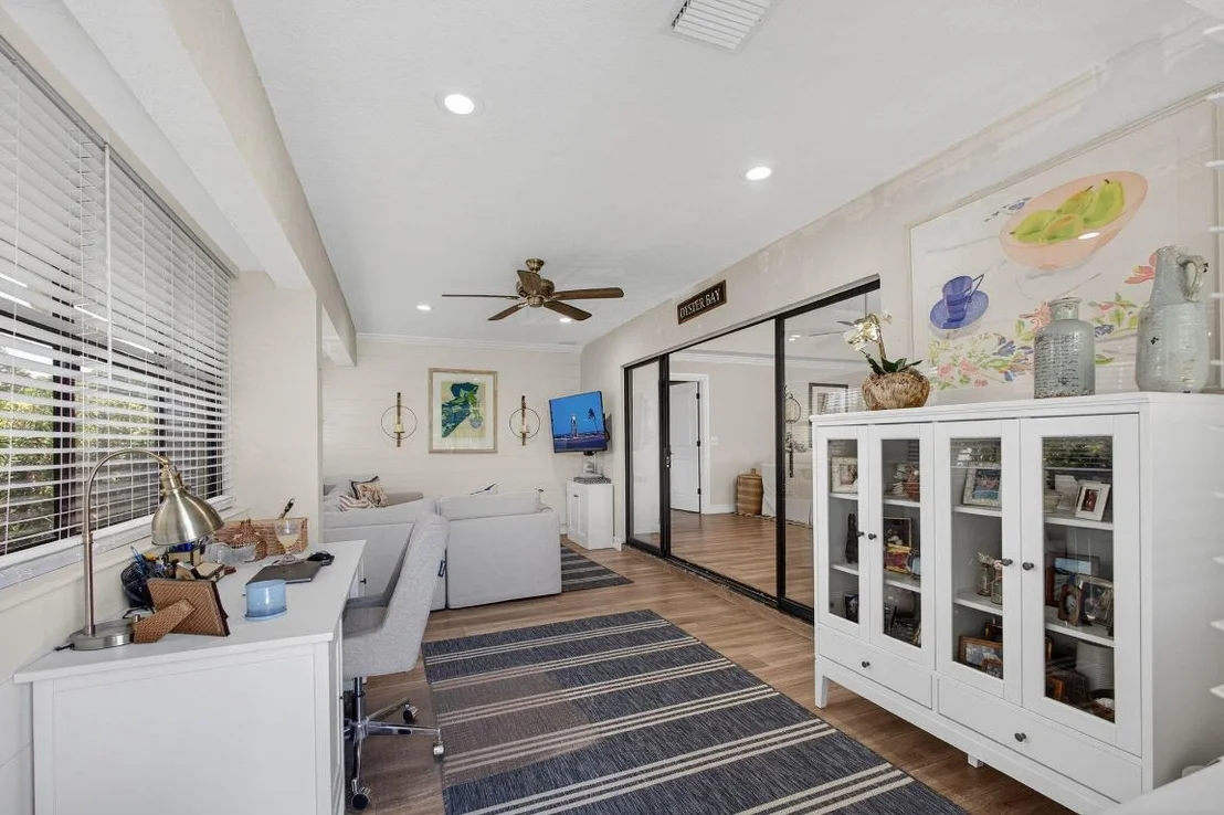 Photo of Unit B at 101 Half Moon Circle