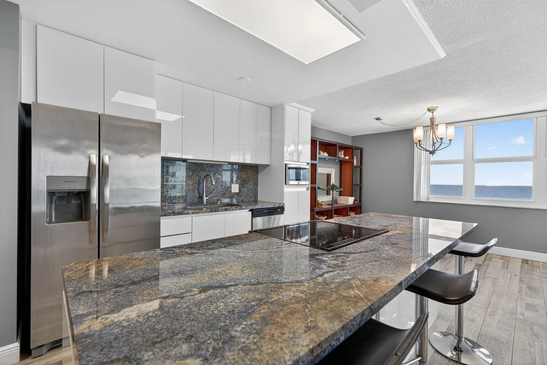 Photo of Unit 607 at 5440 N Ocean Drive