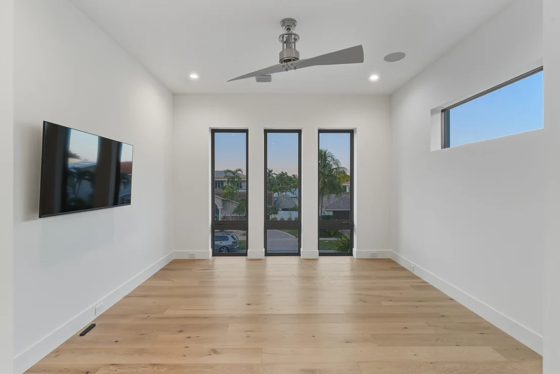 Photo of 334 NE 3rd Street