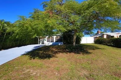 Photo of 271 Mentone Road