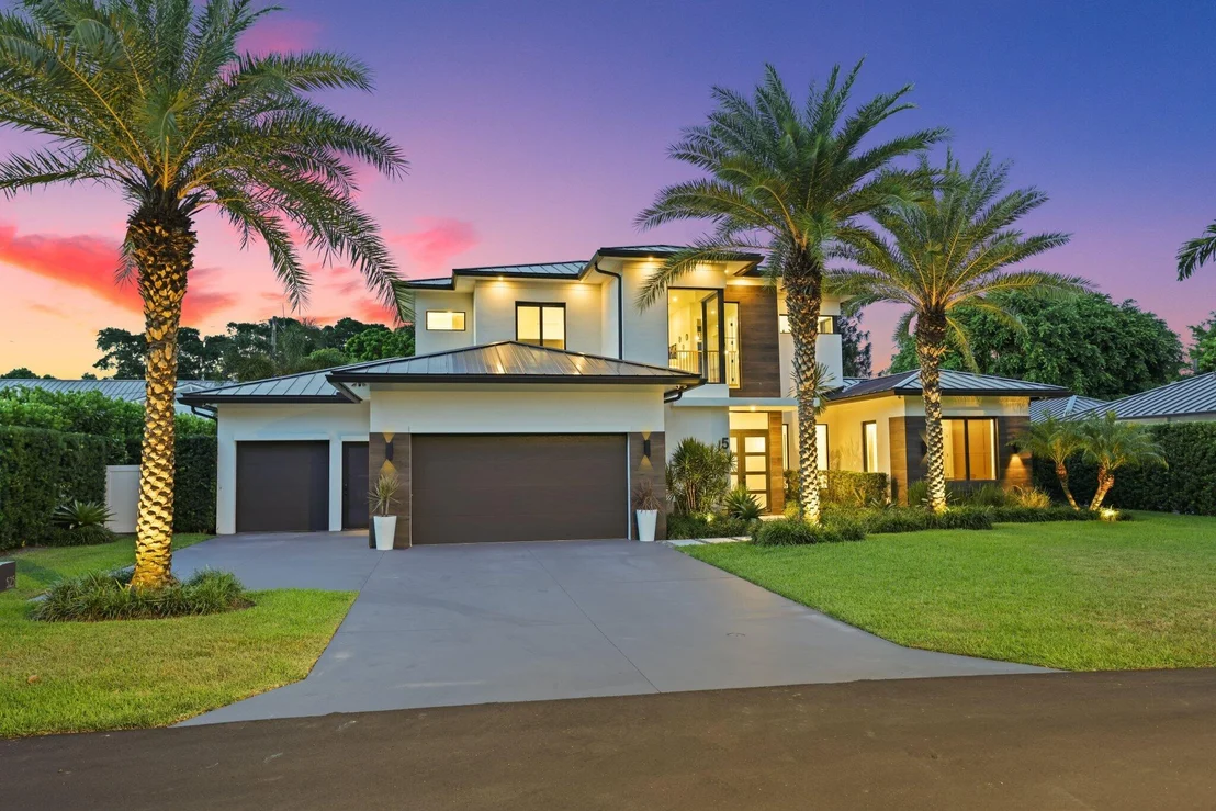 Photo of 525 Whispering Pines Road
