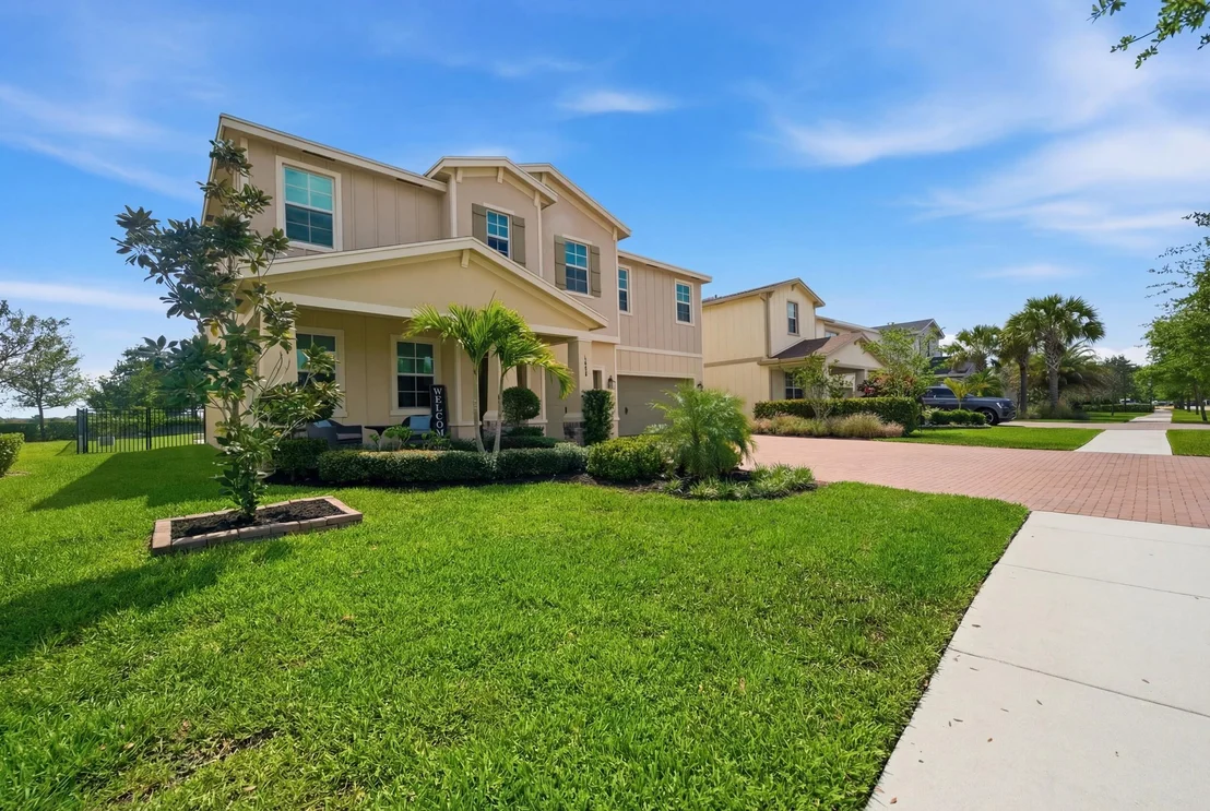 Photo of 1096 Sterling Pine Place