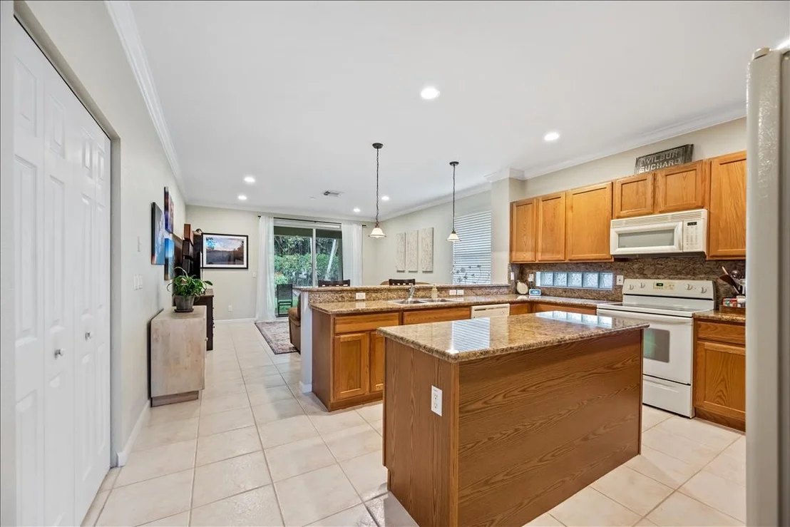 Photo of 9238 Silver Glen Way