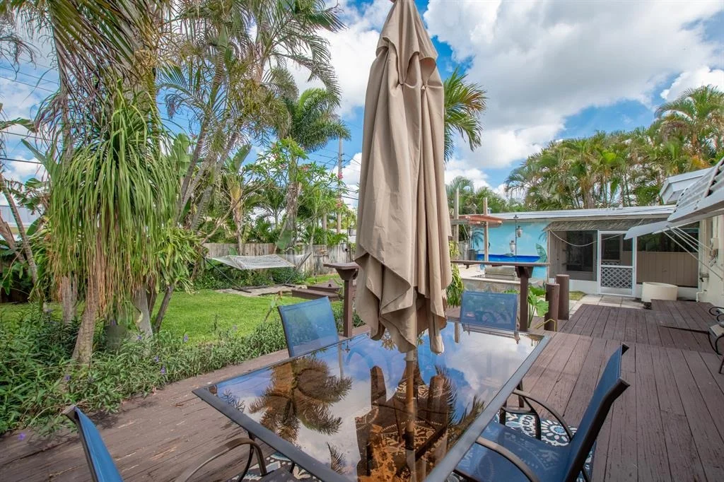 Photo of 1707 Crest Drive