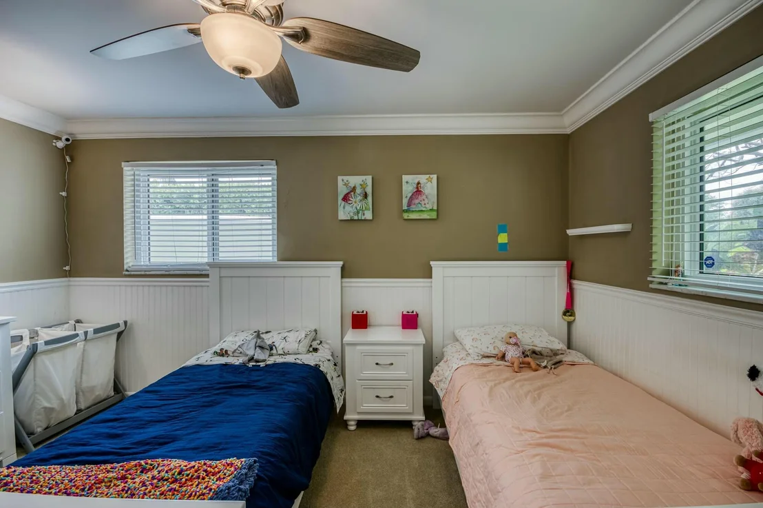 Photo of 5116 Laird Lane