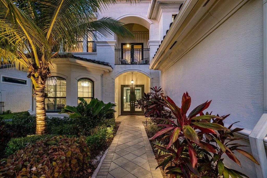 Photo of 9795 Rennes Lane