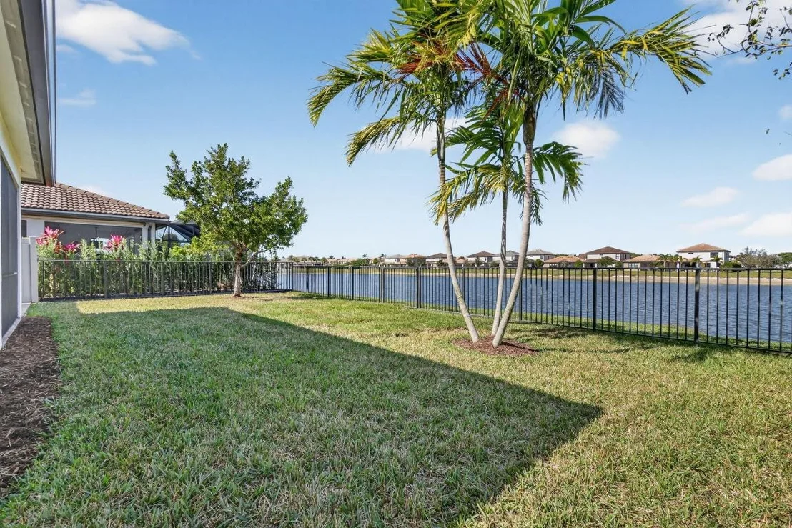 Photo of 8275 Pedigree Circle