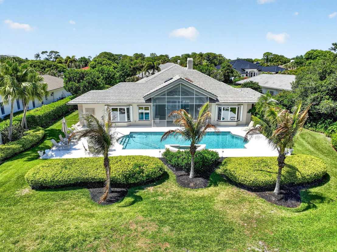 Photo of 6711 SE Barrington Drive