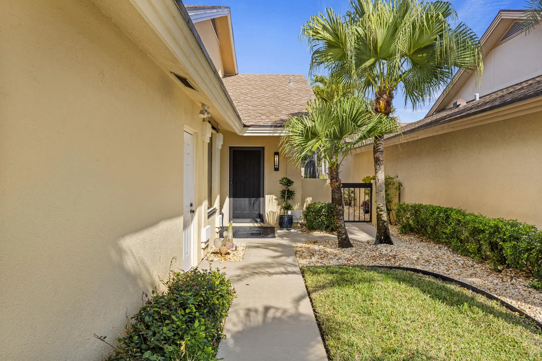 Photo of 125 Seashore Drive