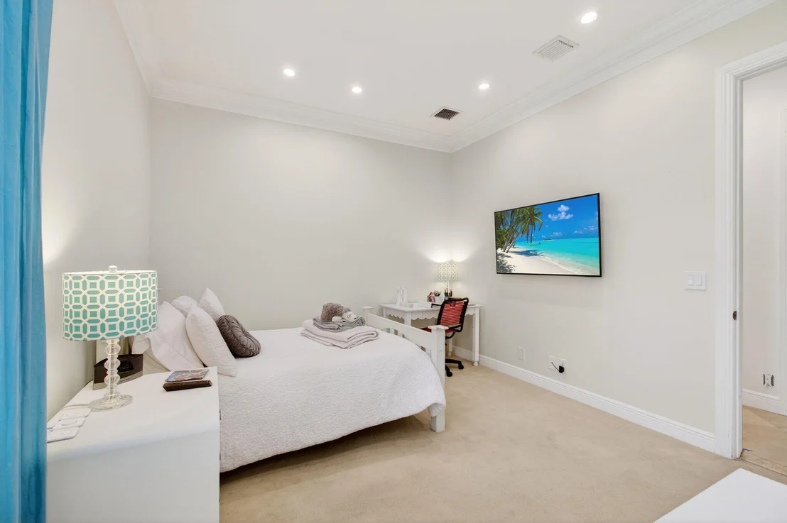 Photo of 16266 Rosecroft Terrace