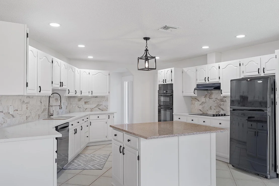 Photo of 11066 Orange Boulevard