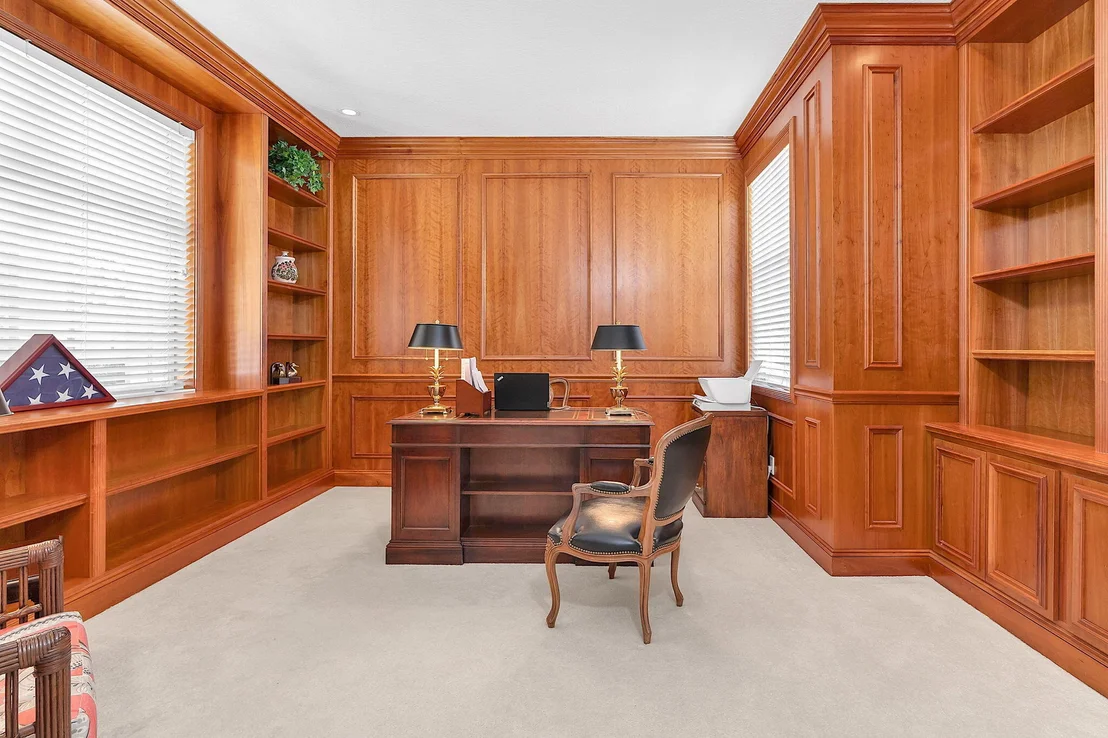 Photo of 216 Barbados Drive