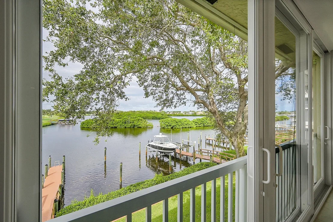 Photo of 244 Eagle Drive