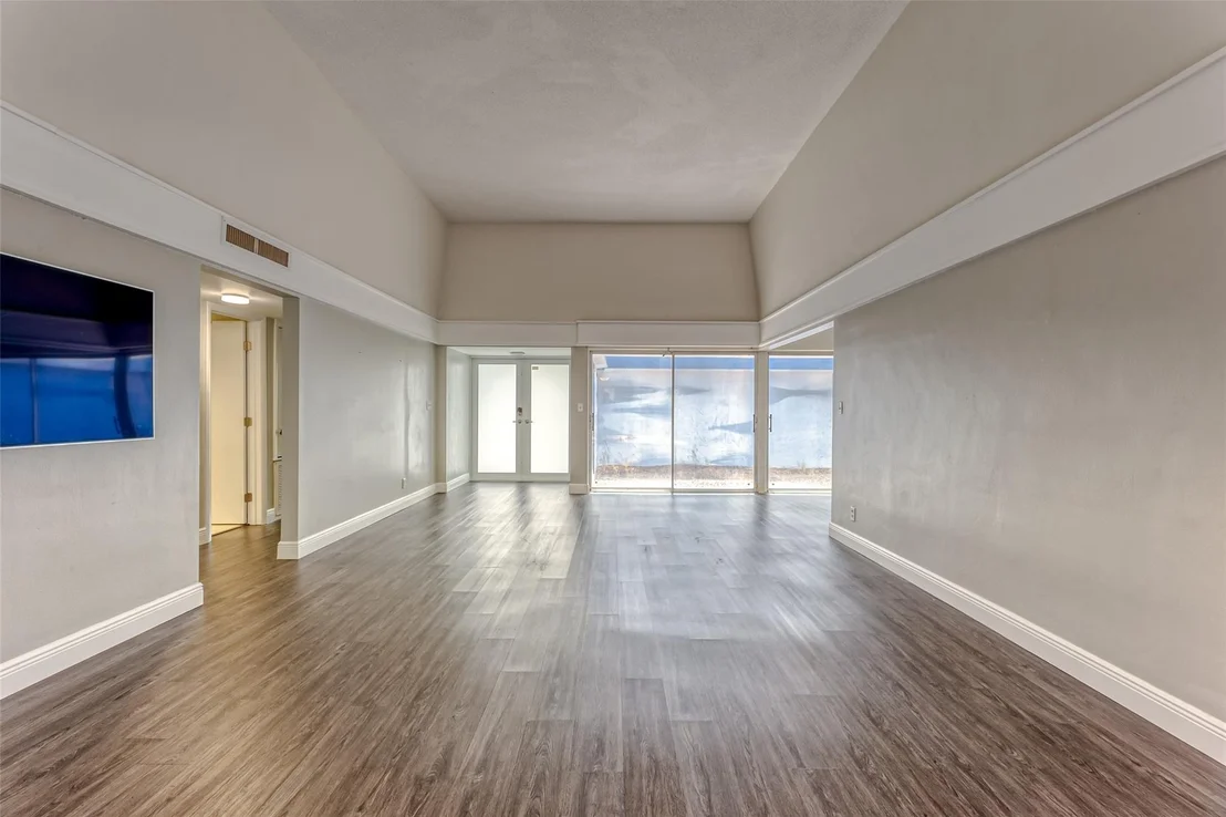 Photo of 4701 Holly Drive