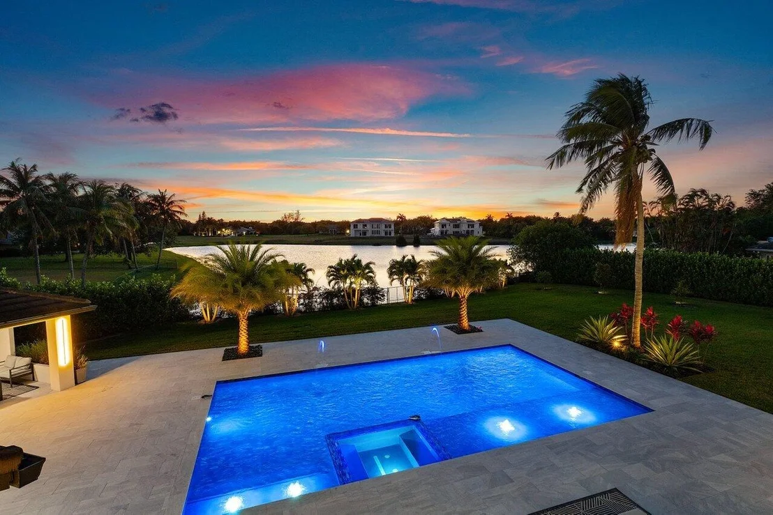 Photo of 8387 Sawpine Road