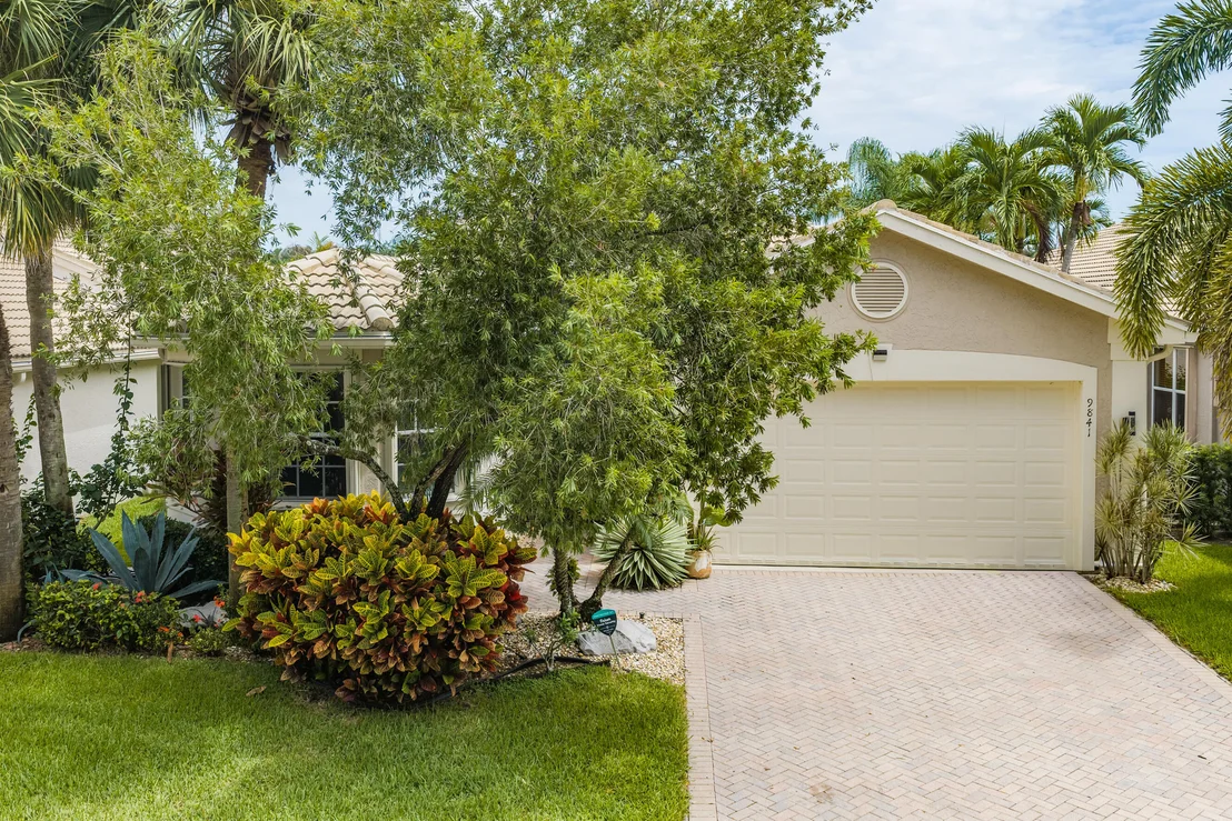 Photo of 9841 Casa Mar Drive