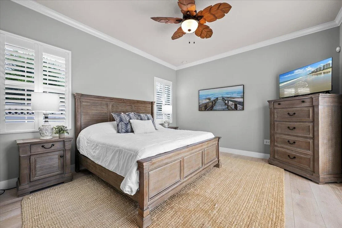 Photo of 1162 Tropical Drive