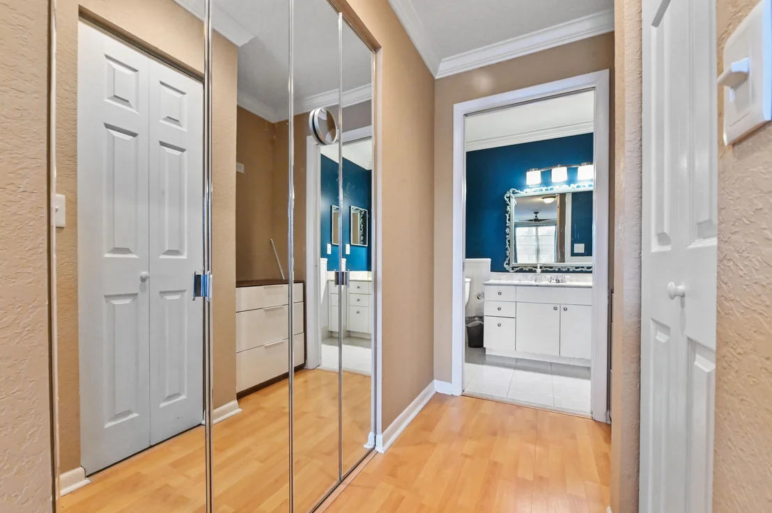 Photo of Unit C at 5090 Nesting Way