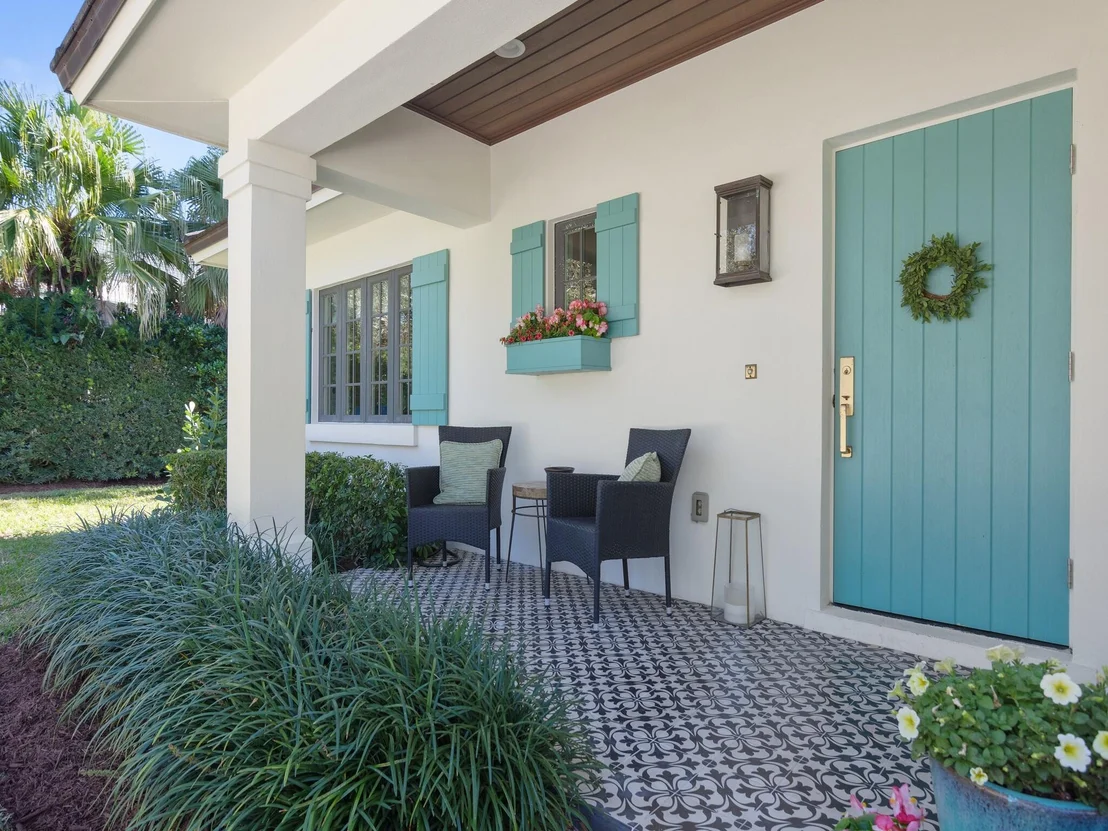 Photo of 746 Iris Lane