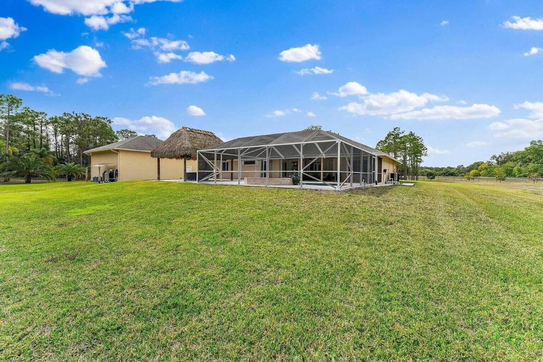 Photo of 3726 185th Trail N