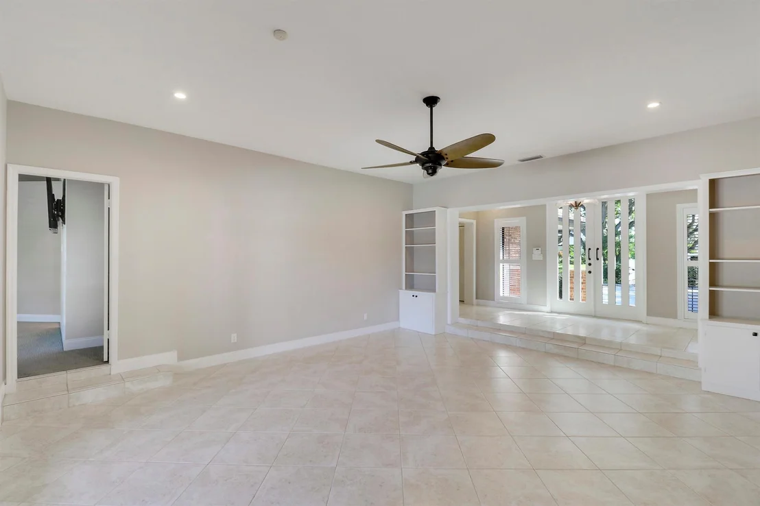 Photo of 18421 SE Heritage Drive
