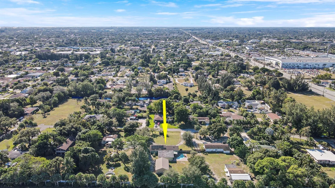 Photo of 2867 Oak Drive