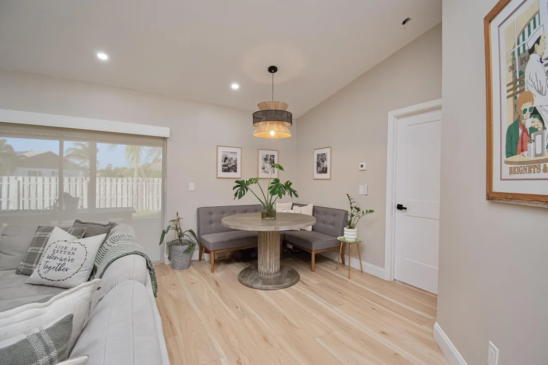 Photo of 110 Stillwater Circle
