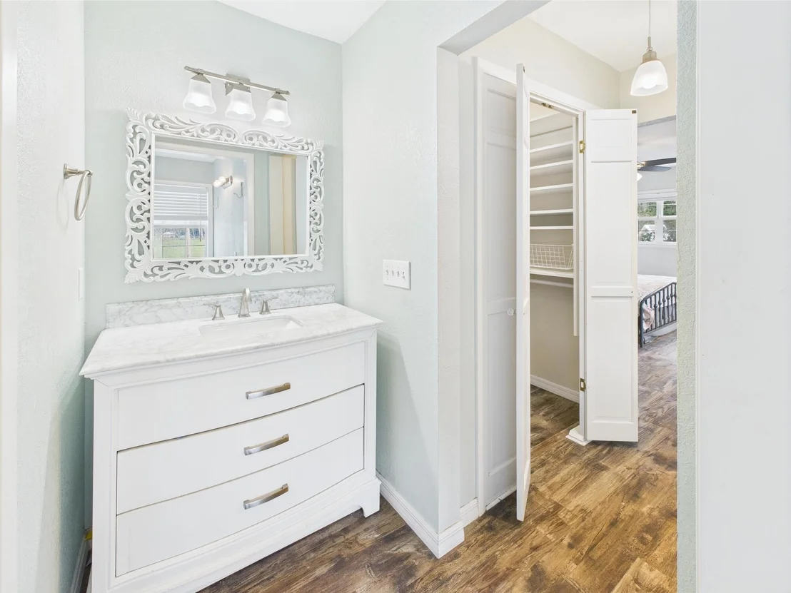 Photo of 2045 SW 18th Lane