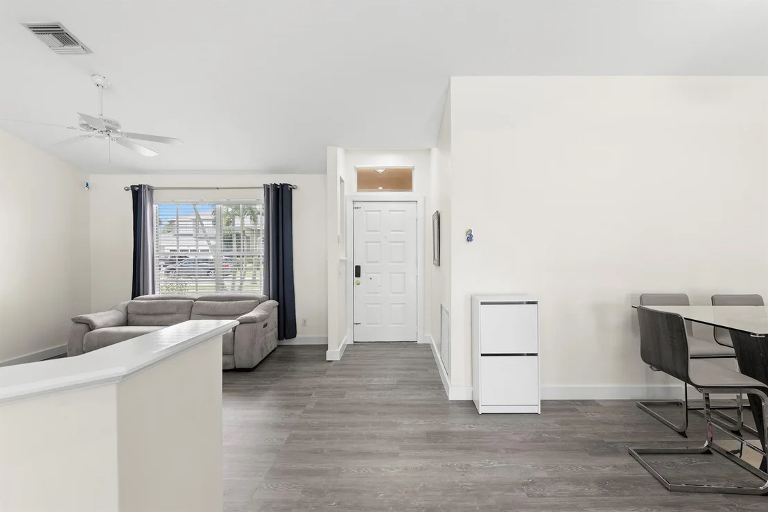 Photo of 9120 Paragon Way