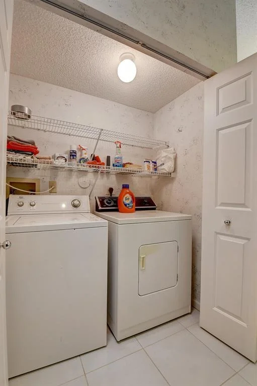 Photo of 8263 Springlake Drive