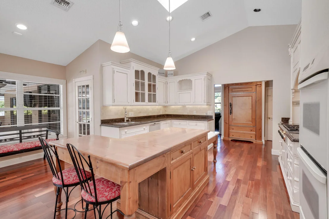 Photo of 818 Ivy Drive