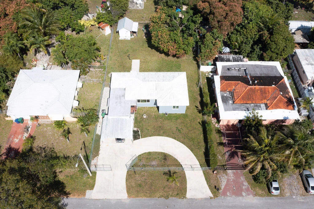 Photo of 331 NW 145th Street