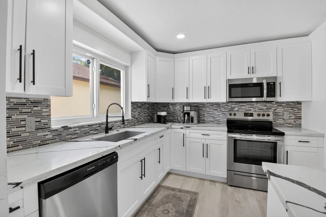 Photo of 9156 Pine Springs Drive