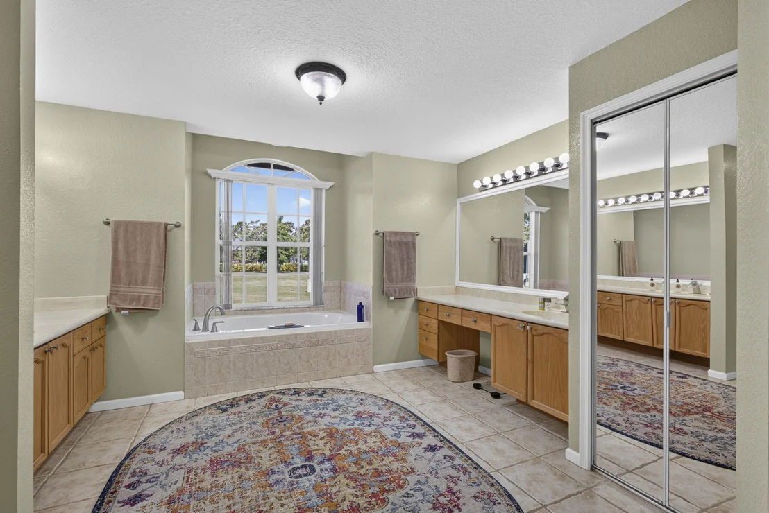 Photo of 2564 Deer Run Trail